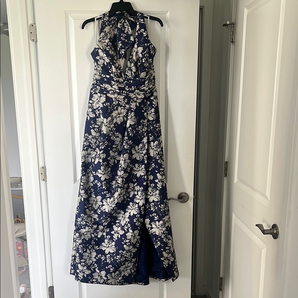 Monique Lhuillier Blue and White Halter Evening Dress